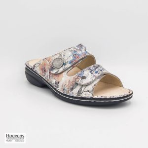 Trendy discount slippers dames