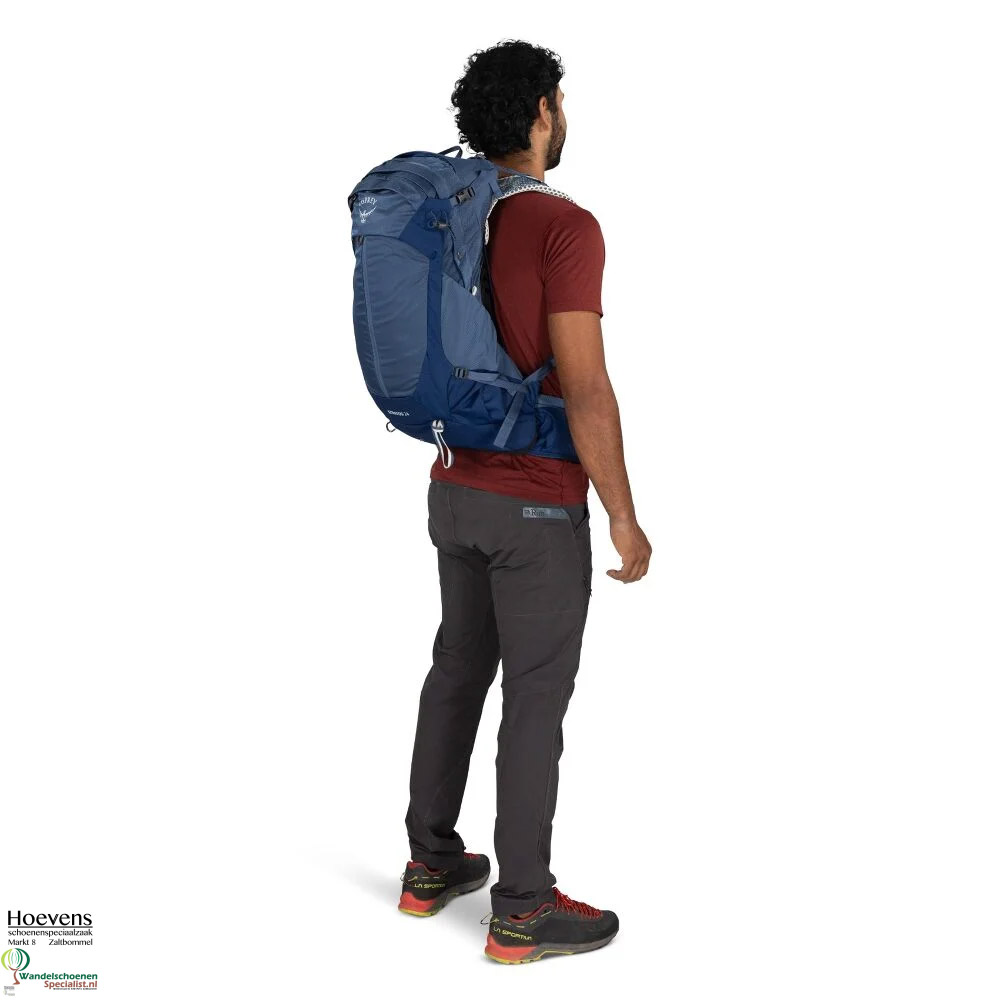 OspreystratosNitvanaBlue_Nitvana Blue_3